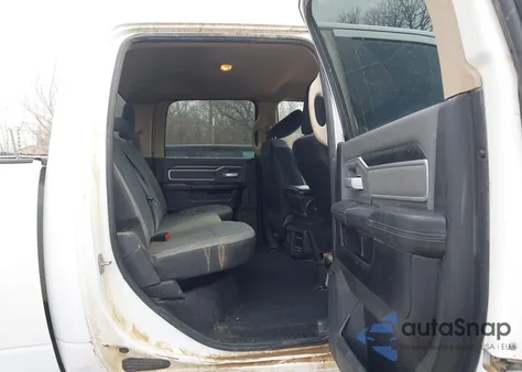 2020 Ram 2500 Big Horn 4X4 6'4 Box z USA, uszkodzony, nr VIN 3C6UR5DL7LG156004